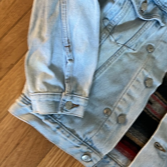 International Denim Blanket Lined Jean Jacket Size Medium - Picture 4 of 12